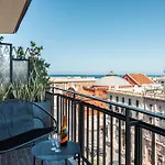 Panoramic Flat-les