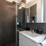 Panoramic Flat-les