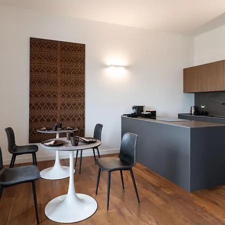 Panoramic Flat-les *